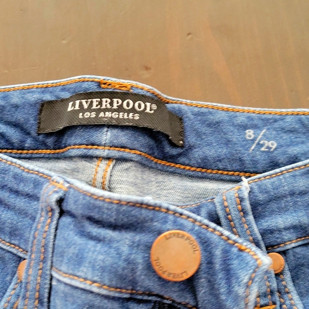 Size 8/28 Liverpool skinny jean